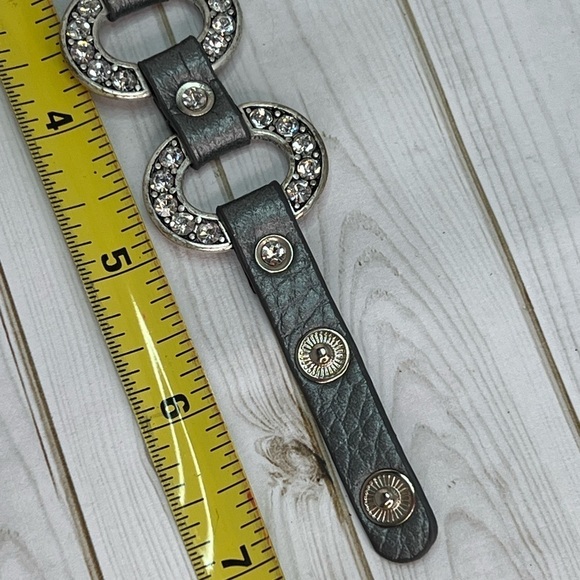 Gray Faux Leather Wrap Bracelet Silver Rhinestones - Picture 8 of 9